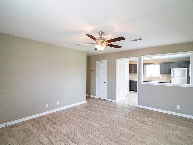 Building Photo - 1113 Timothy Ave