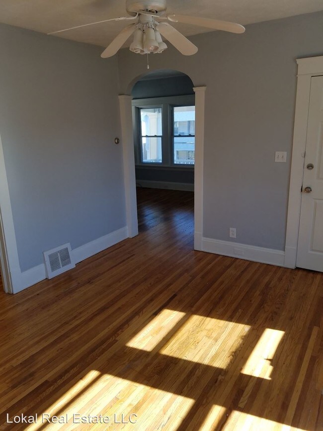 Foto del edificio - 1300 Idlewood Ave
