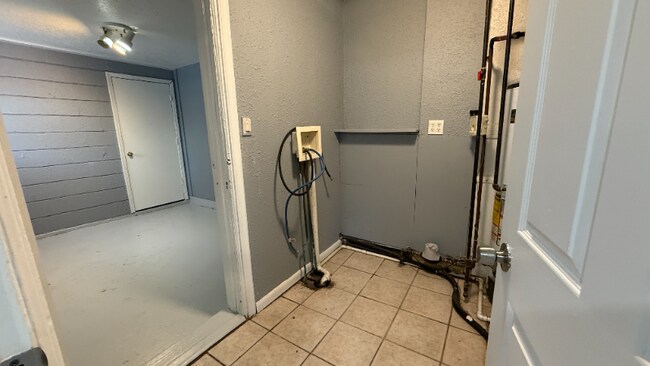 Foto del edificio - 2680 Latonia Blvd