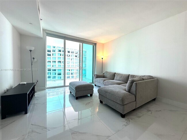 Foto del edificio - 951 Brickell Ave