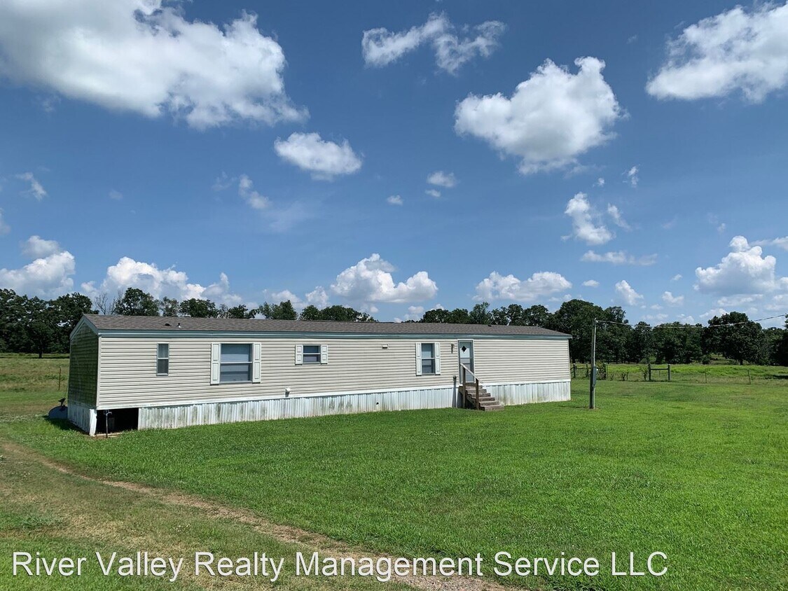 1842 Alpine Meadows Rd, Russellville, AR 72802 House Rental in