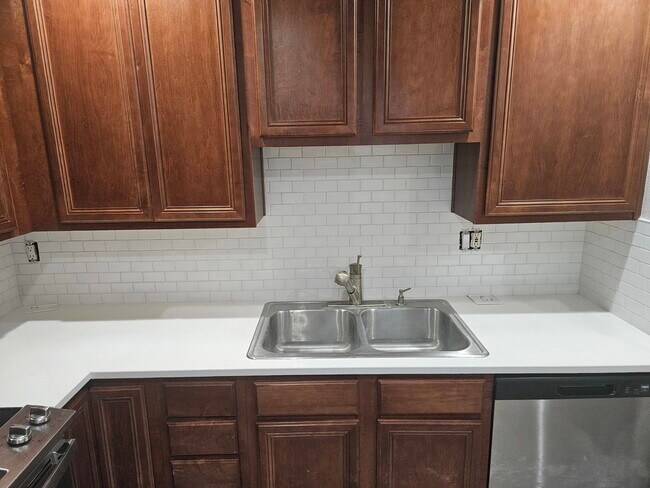 Foto del edificio - 4350 N 82nd St