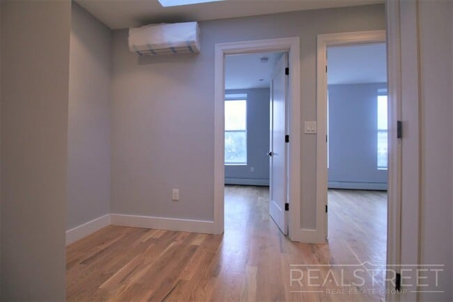 Foto del edificio - Brand NEW 1 Bed in Bed Stuy