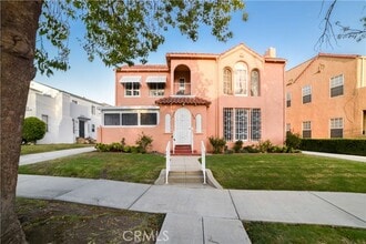 Building Photo - 1036 S Citrus Ave