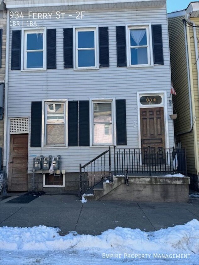 Primary Photo - Available Now! 1 Bedroom/1 Bathroom Home i...