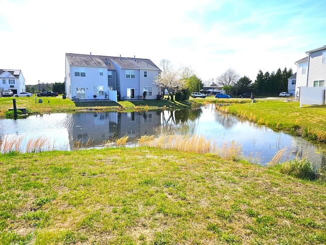 Building Photo - 265 Garrison Way