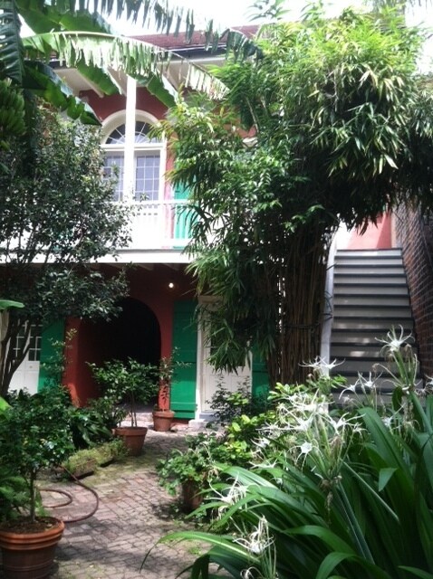 Foto del edificio - 825 Bourbon St