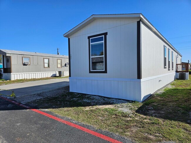 Foto del edificio - 107 Prairie Dr