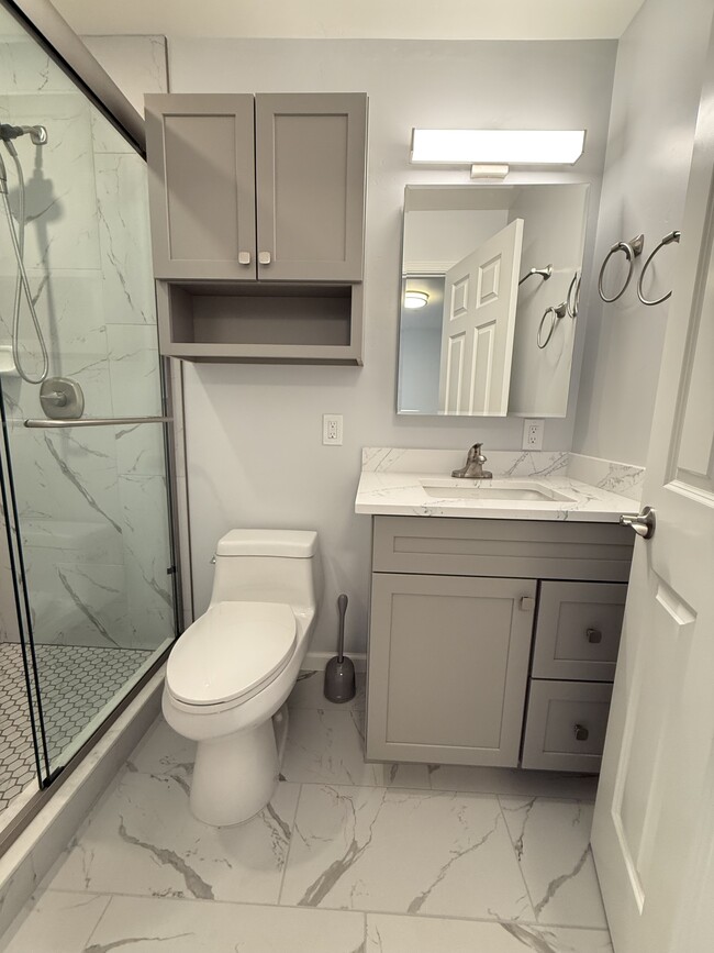 Photo - 145 Evergreen Way House