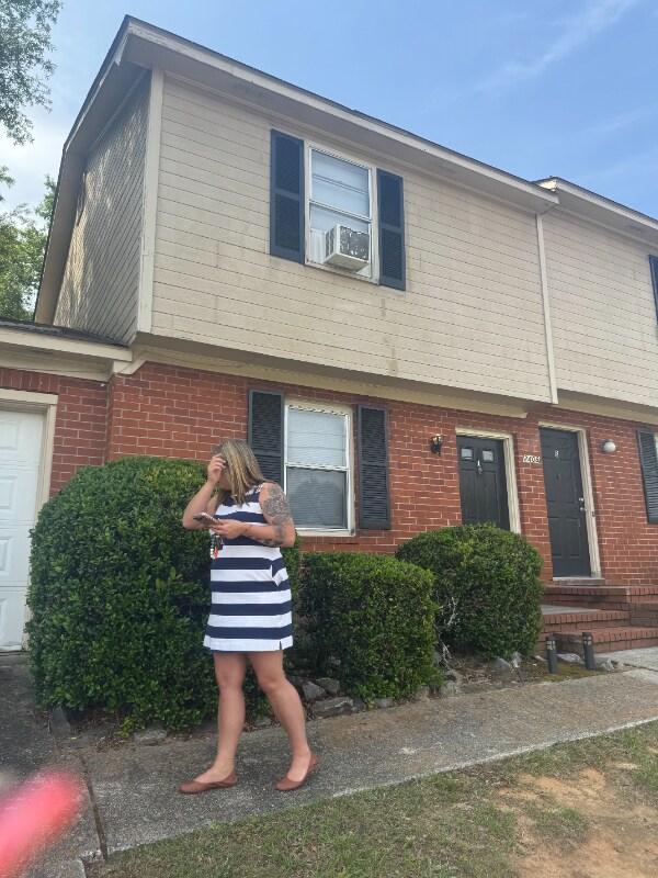 Primary Photo - 2408 Antebellum Dr