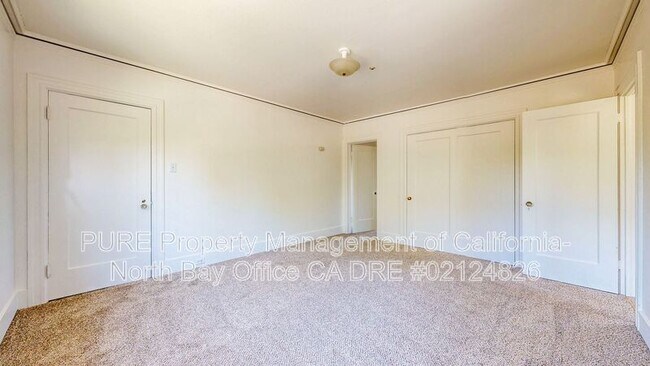 Foto del edificio - 537 Humboldt St