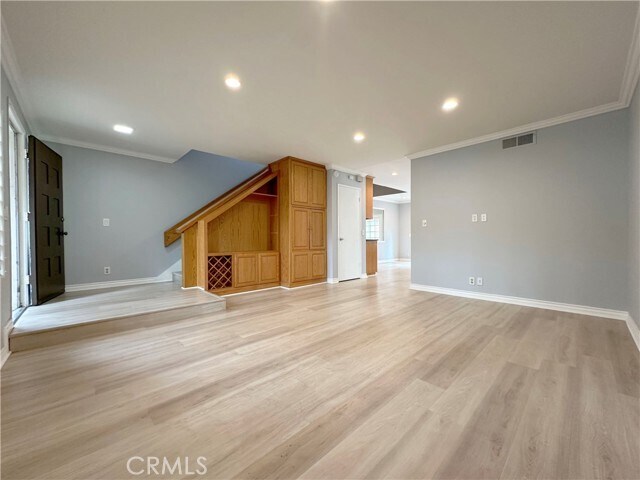 Foto del edificio - 16421 Meadowbrook Ln
