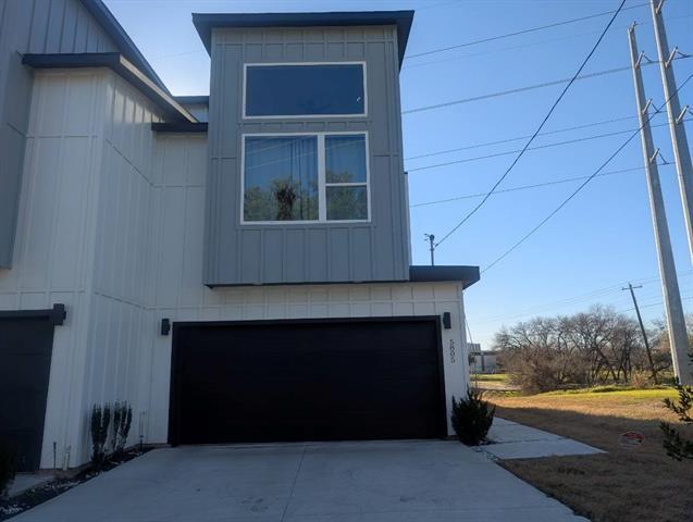 Building Photo - 5805 Riverside Dr