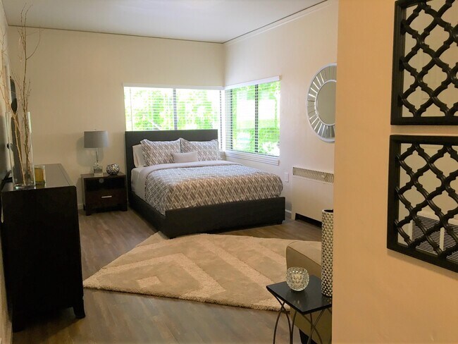 Estudio renovado - Highland Apartments