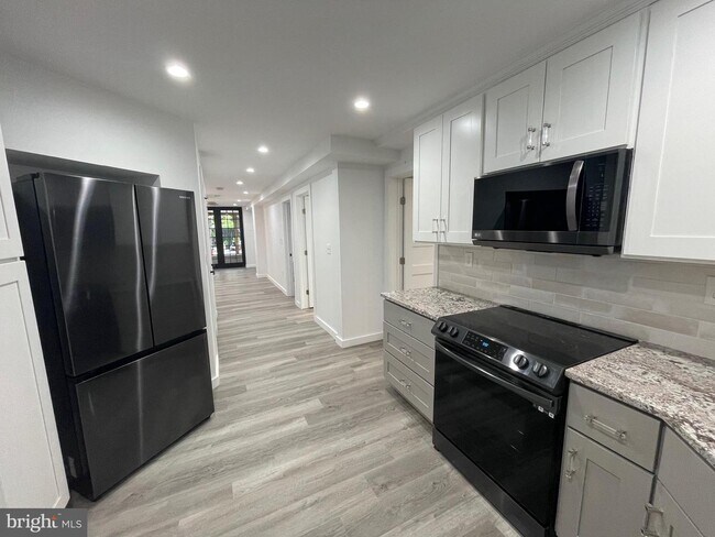 Foto del edificio - 1822 Lamont St NW