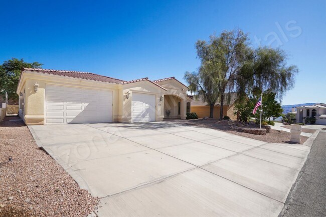 Building Photo - RESIDENTIAL ESTATES BEAUTY!