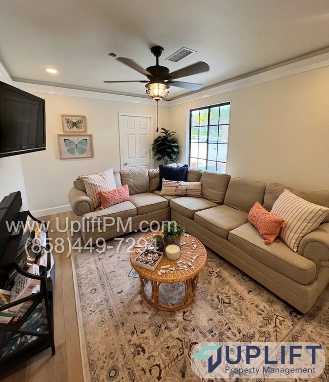 Foto del edificio - 1542 Del Mar Rd