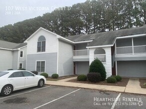 Building Photo - 107 W Victoria Ct