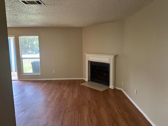 Foto del edificio - 6912 Branchwood Dr