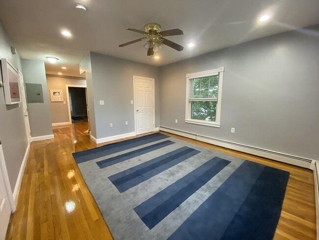Building Photo - 24 Griggs Ln