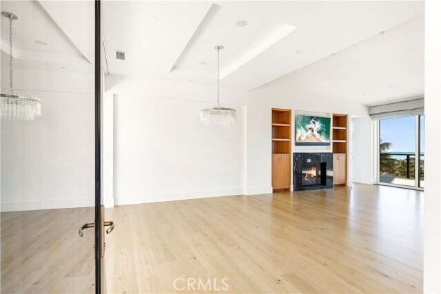 Foto del edificio - 420 Emerald Bay