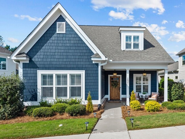 Building Photo - 1021 Saddlers Way