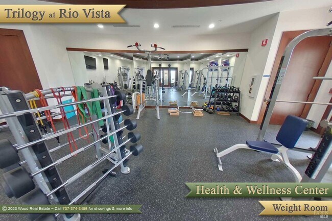 Foto del edificio - 369 Pebble Beach Dr