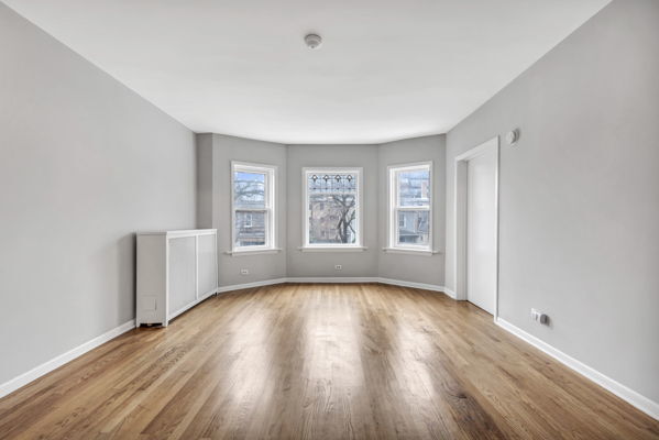 Building Photo - 104 N Kenilworth Ave