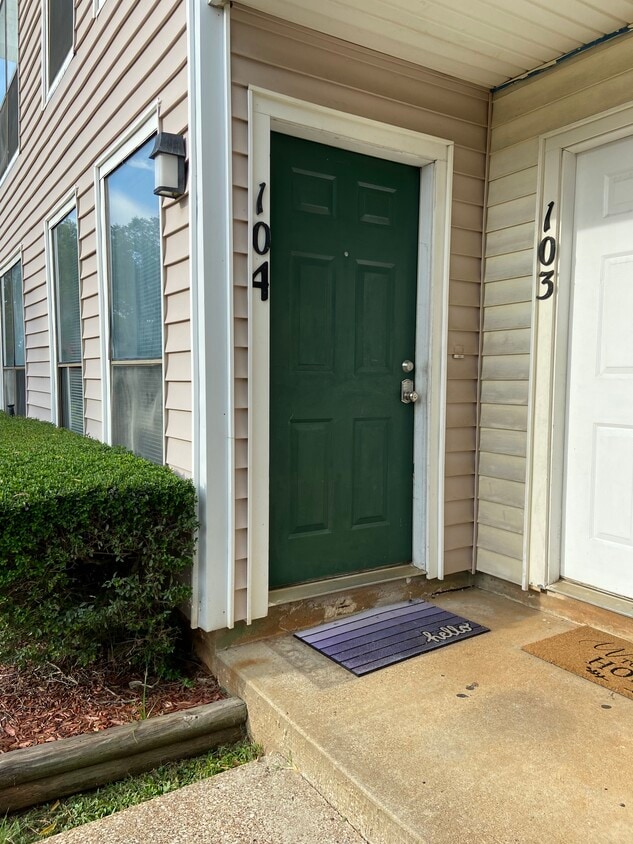 210 W Austin St Unit 104, Nacogdoches, TX 75965 Condo for Rent in