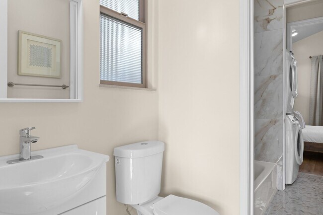 Foto del edificio - New 1 Bed / 1 Bath Detached Guest House on...