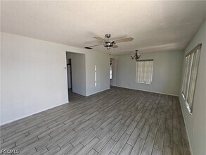 Building Photo - 26 Temple Ct