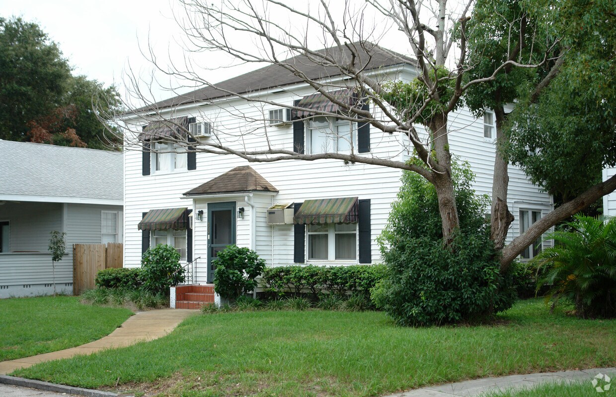 Foto del edificio - 460 13th Ave N