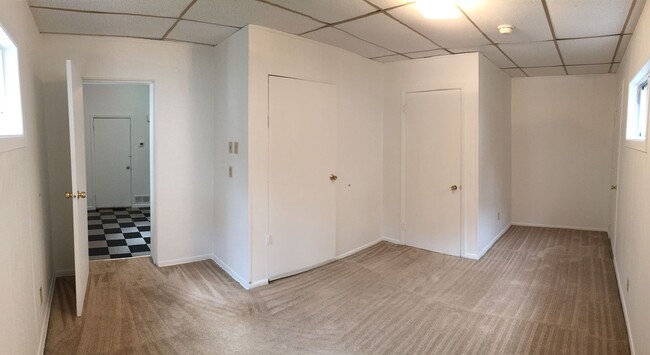 Building Photo - 614 North Avenue