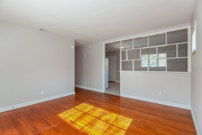 Foto del edificio - 9443 Feldbank Dr