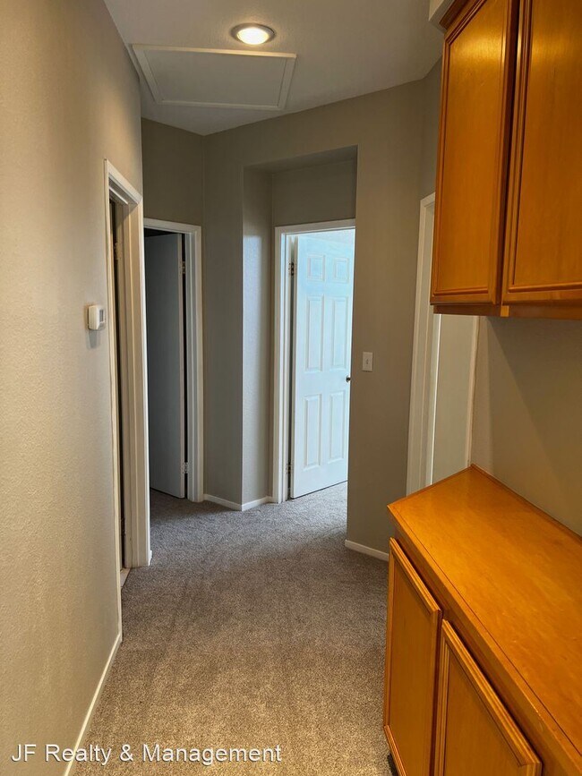 Foto del edificio - 3 br, 2 bath House - 5044 Canada Hills Wy