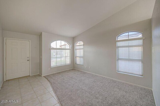 Building Photo - 15025 W Bottle Tree Ave