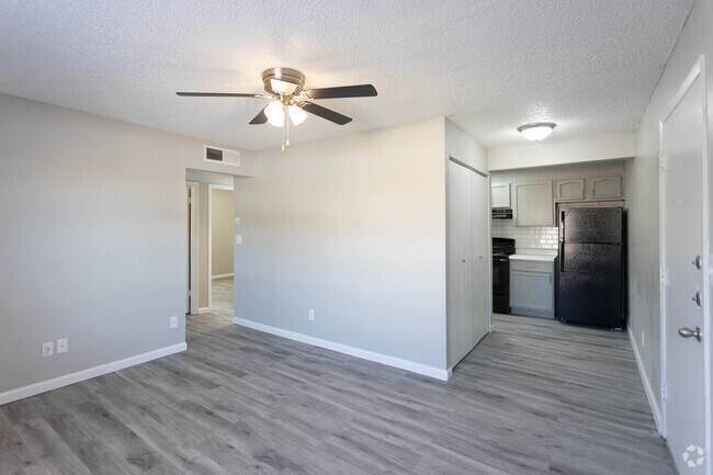 2HAB 1BA - 675 ft² - Brisa Apartments & Storage