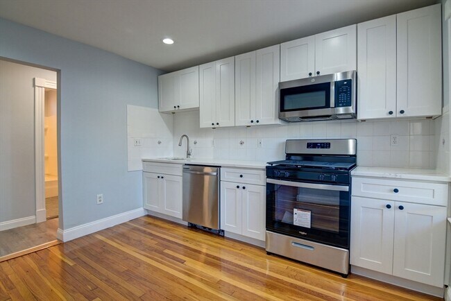 Foto del edificio - 88 Old Colony Ave