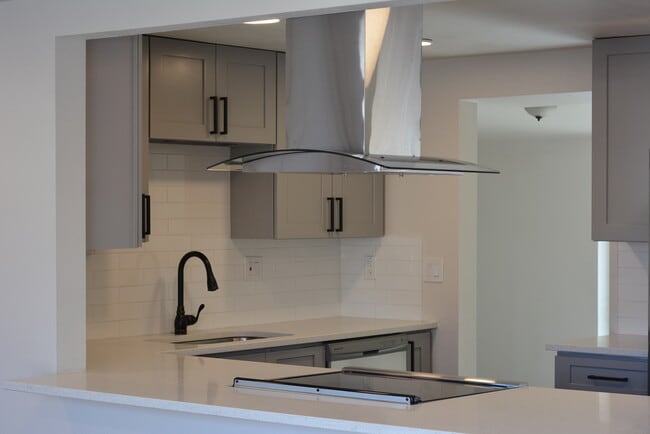 Building Photo - 2790 W 73rd Ave