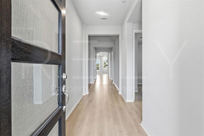Foto del edificio - 1017 Spring Gulch Ln