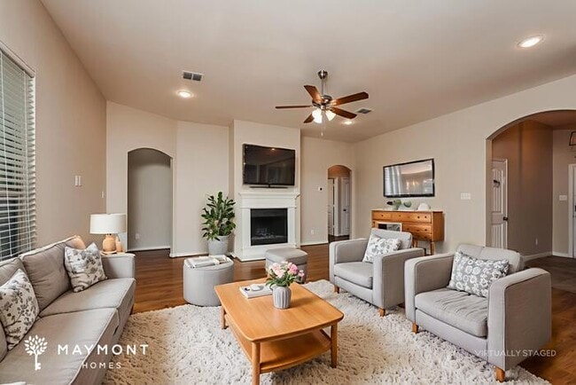 Building Photo - 221 Jennie Marie Cir