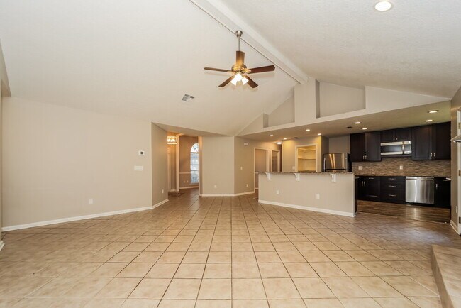Foto del edificio - 12127 Rush Creek Dr N