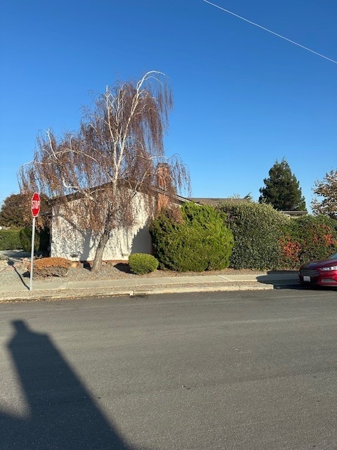 Foto del edificio - 1992 Bandoni Ave