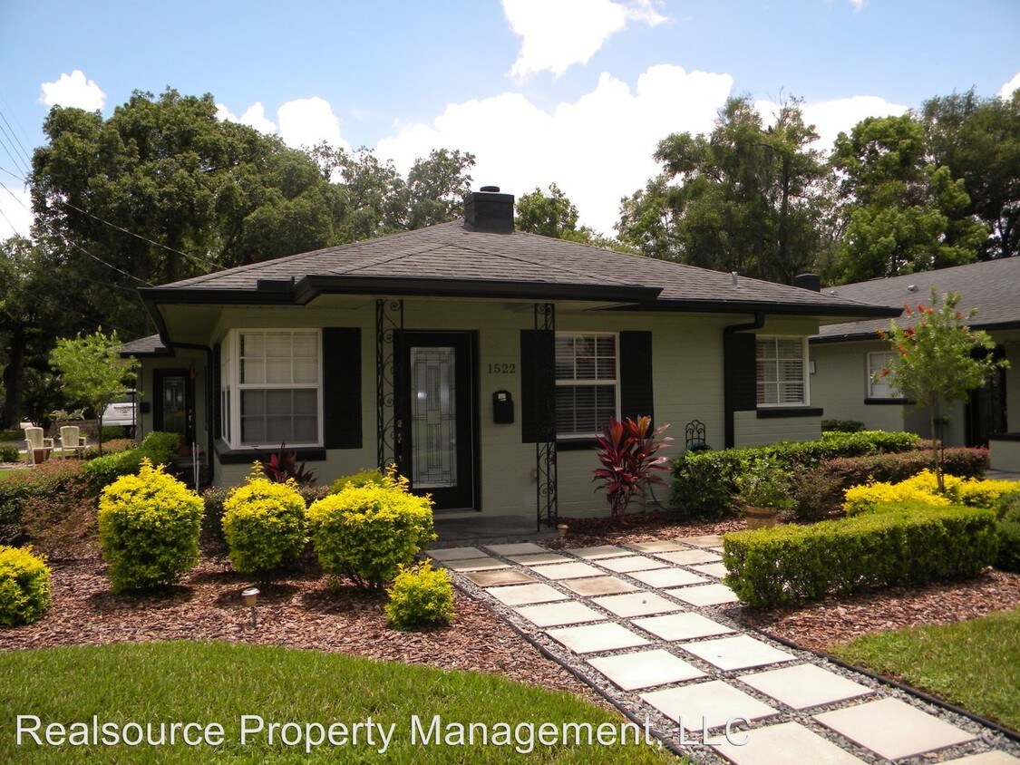 Foto principal - 2 br, 1 bath House - 1522 East Washington St.