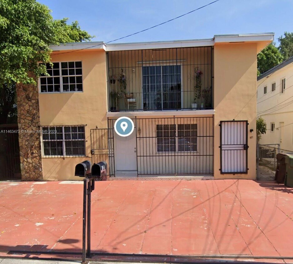 825 SE 12th St Unit 1, Hialeah, FL 33010 Apartment for Rent in