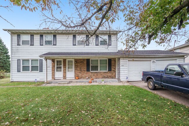 Building Photo - 3 br, 1.5 bath Duplex - 2606 Texel Dr