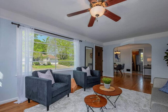 Foto del edificio - 4401 NW Columbia St