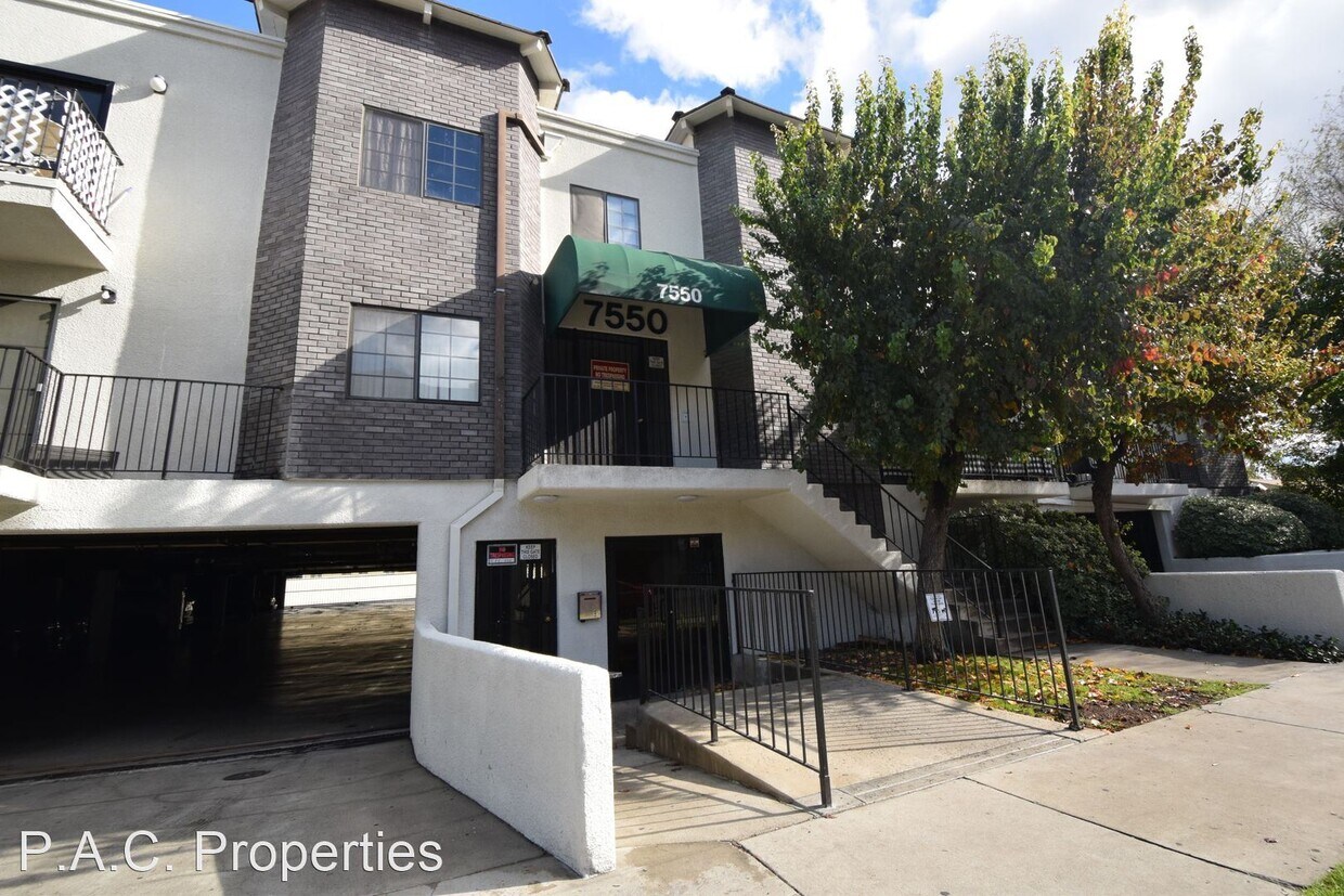 Primary Photo - 2 br, 2 bath Apartment - 7550 Jordan Avenu...