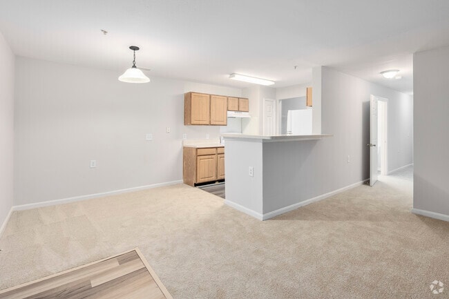 3BR, 2BA - 1,252SF - Kitchen - Crossings at Summerland