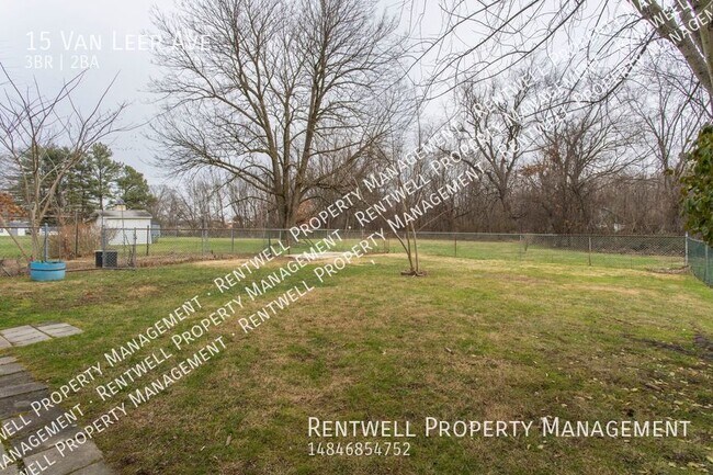 Building Photo - 15 Van Leer Ave